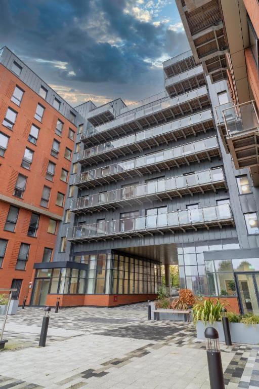 Adelphi Wharf Luxury Apartments Manchester Exteriör bild