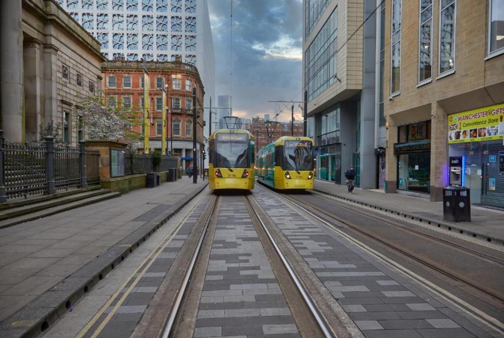 Adelphi Wharf Luxury Apartments Manchester Exteriör bild