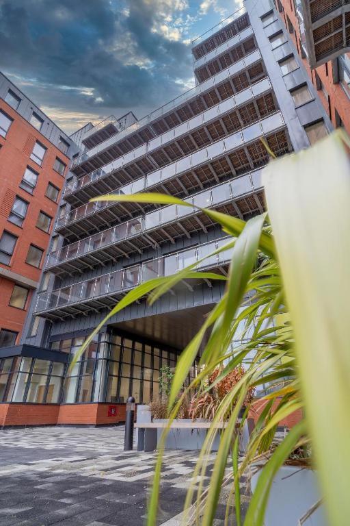 Adelphi Wharf Luxury Apartments Manchester Exteriör bild